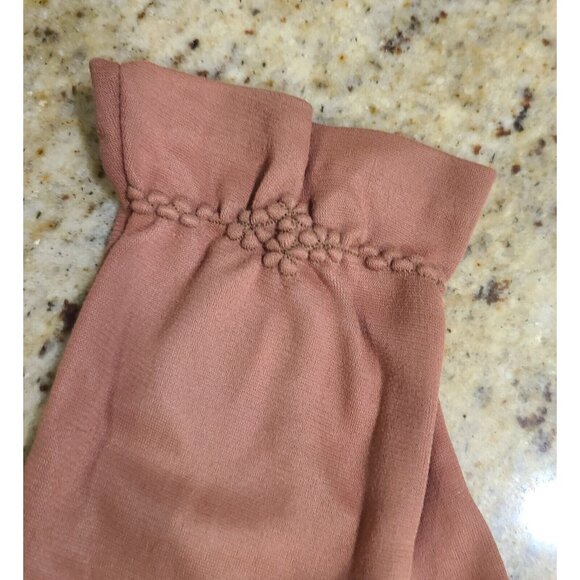 Vintage Size S/M Pink Stretch Nylon Formal 7.5" Gloves Cluster Bracelet Look - Picture 4 of 16